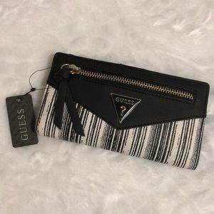 Guess Wallet